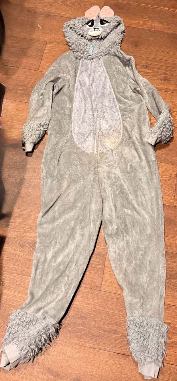 Secret Treasures Grey Llama Sleepwear Cosplay bodysuit Pajamas XL/XG